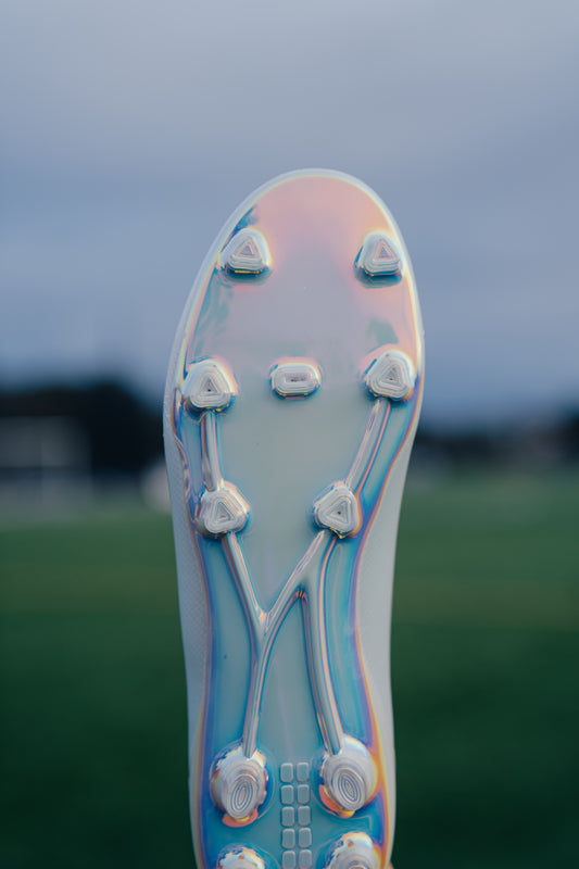 TRU Tenaci 2.0 - Soft Ground - Metallic White